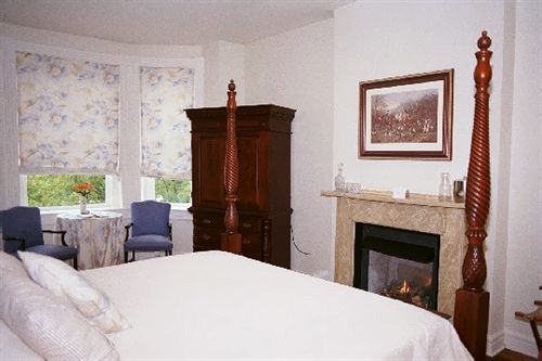 Freemason Inn Bed And Breakfast Norfolk Exterior photo